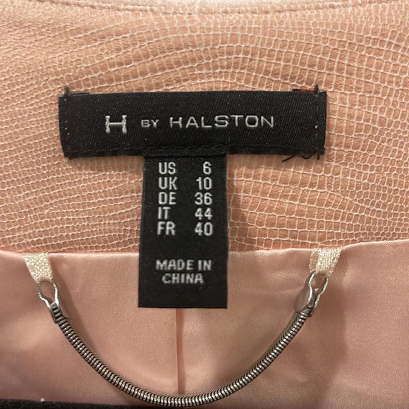 H by Halston Women's Size 6 pink 
Long Sleeve Zip Up lined Blazer with flaw - Picture 6 of 15